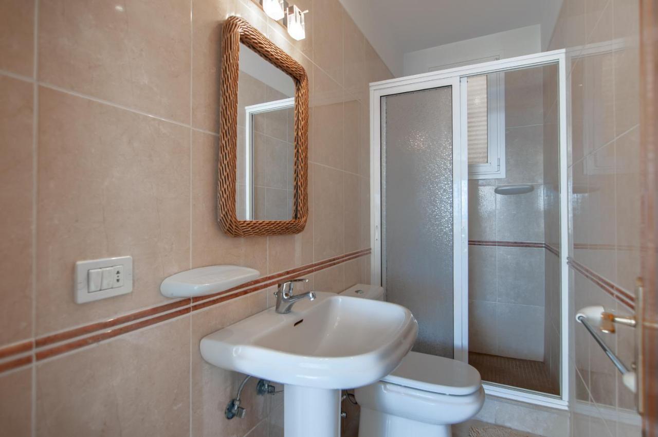 فيلا Penthouse Duplex Avenida 1A011 Santiago del Teide المظهر الخارجي الصورة